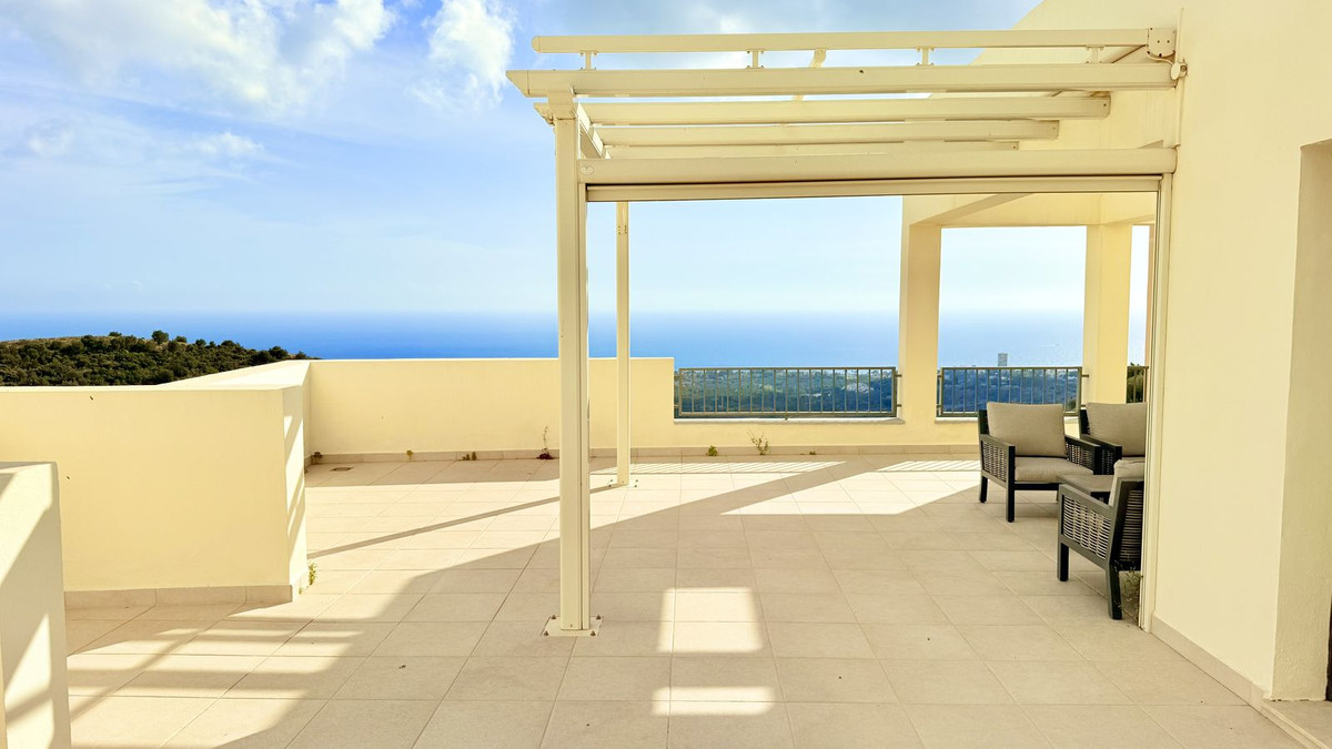 Te koop Penthouse Costa Del Sol Altos De Los Monteros € 700.000,-