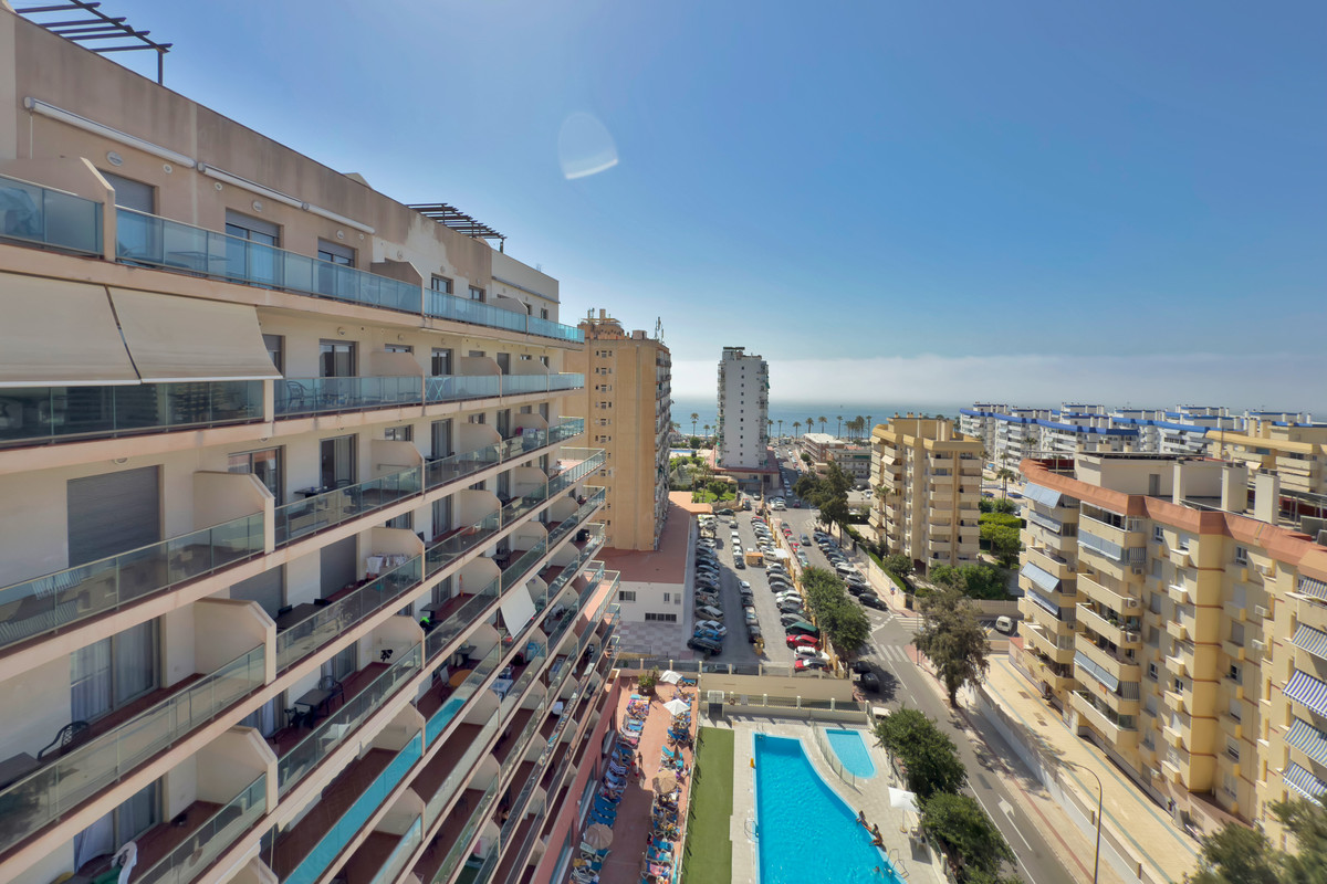 Te koop Middle Floor Apartment Costa Del Sol Benalmadena € 290.000,-