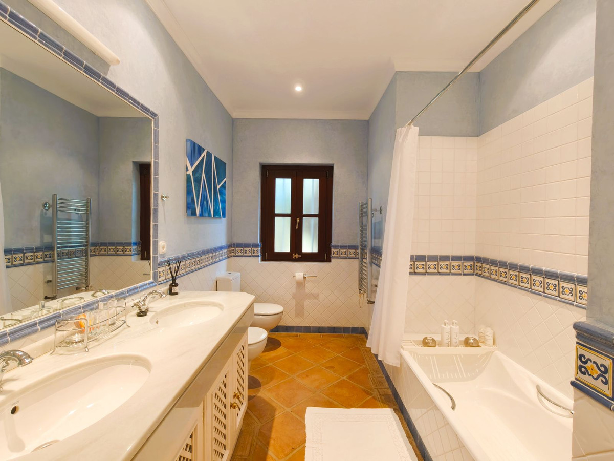 Te koop Vrijstaande Villa Costa Del Sol San Roque Club € 1.795.000,-