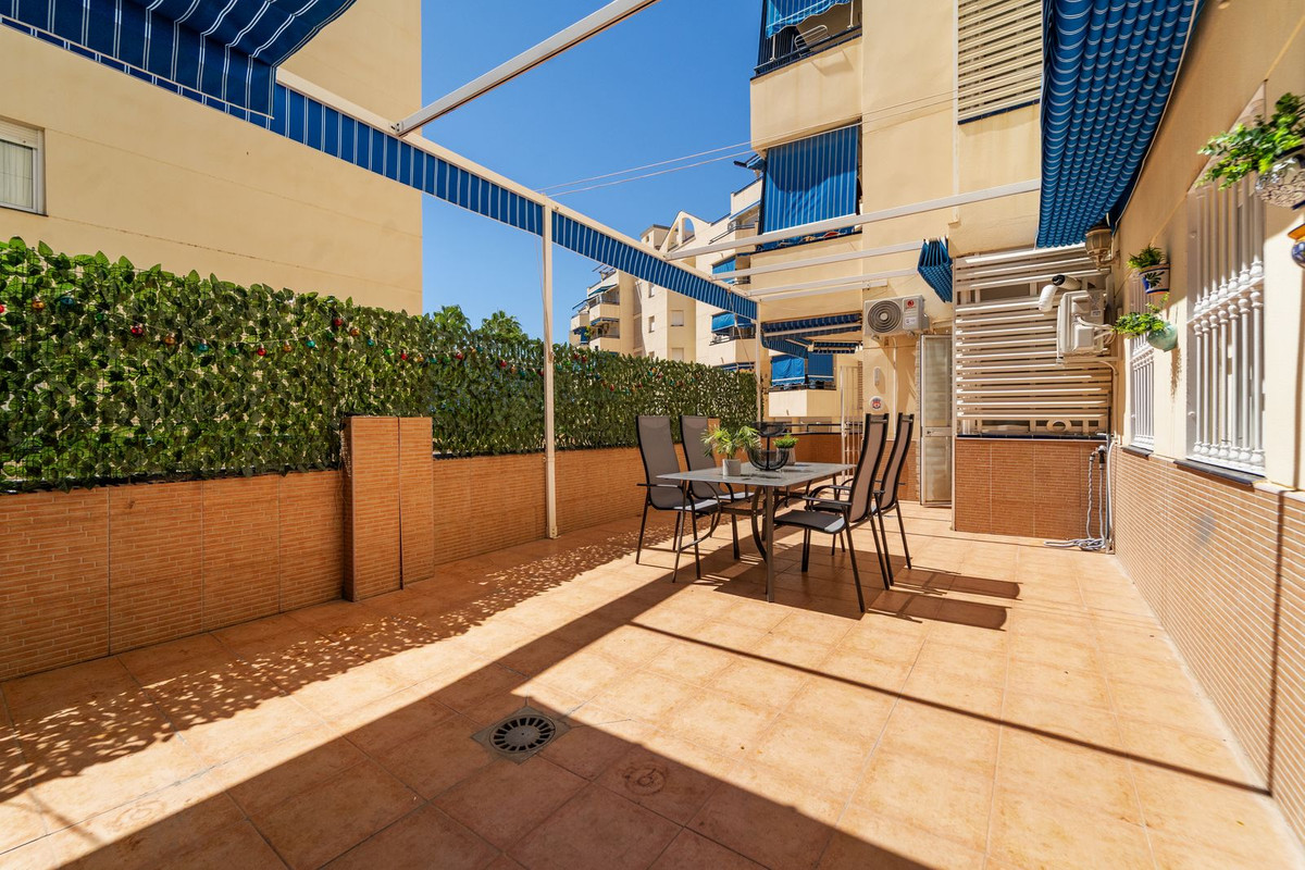 Te koop Middle Floor Apartment Costa Del Sol Fuengirola € 389.000,-