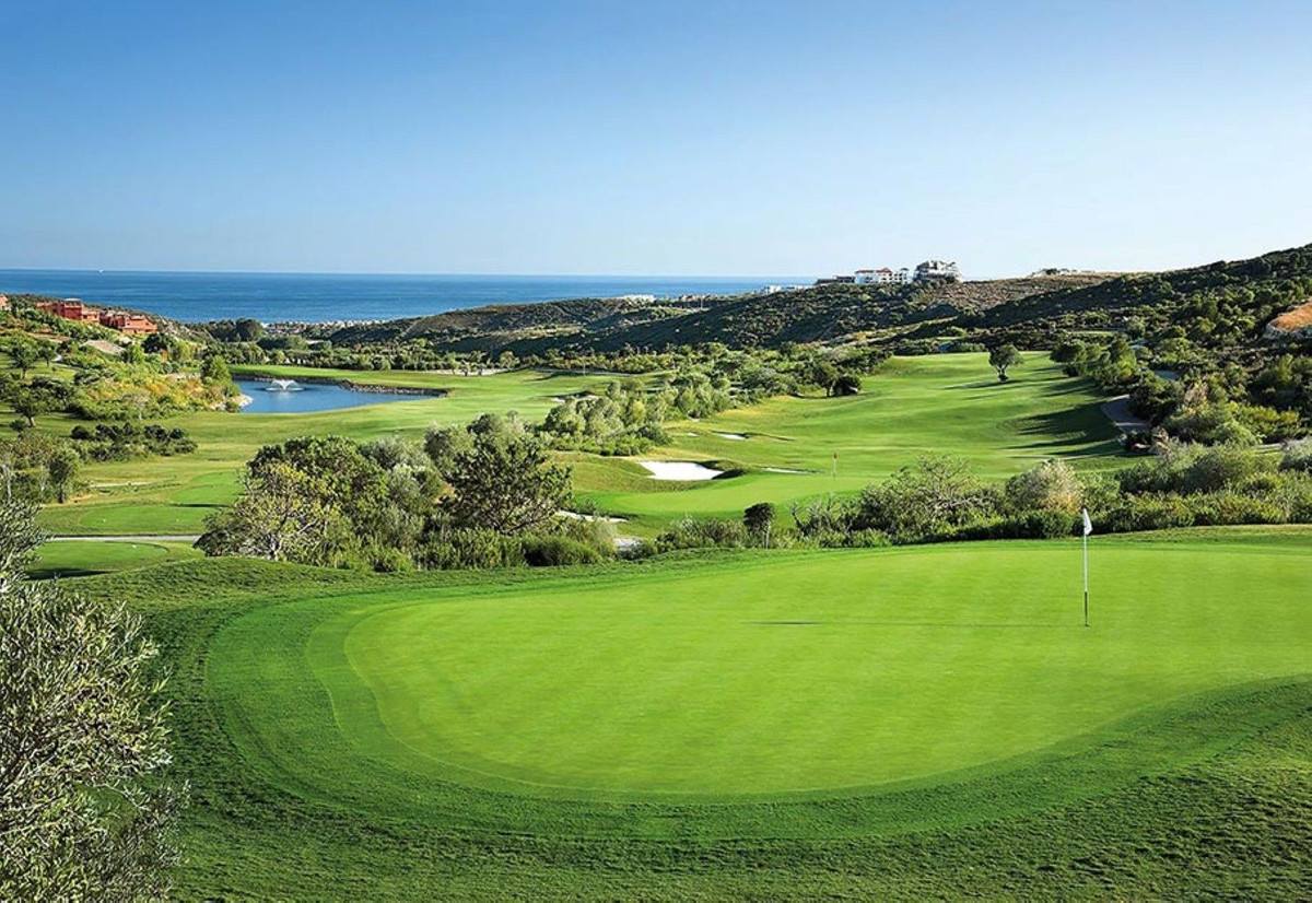 Te koop Gelijkvloers appartement Costa Del Sol La Duquesa € 268.000,-