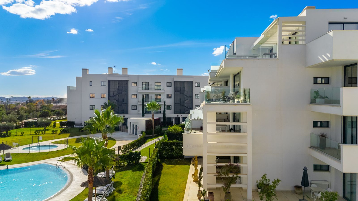 Te koop Middle Floor Apartment Costa Del Sol Fuengirola € 825.000,-