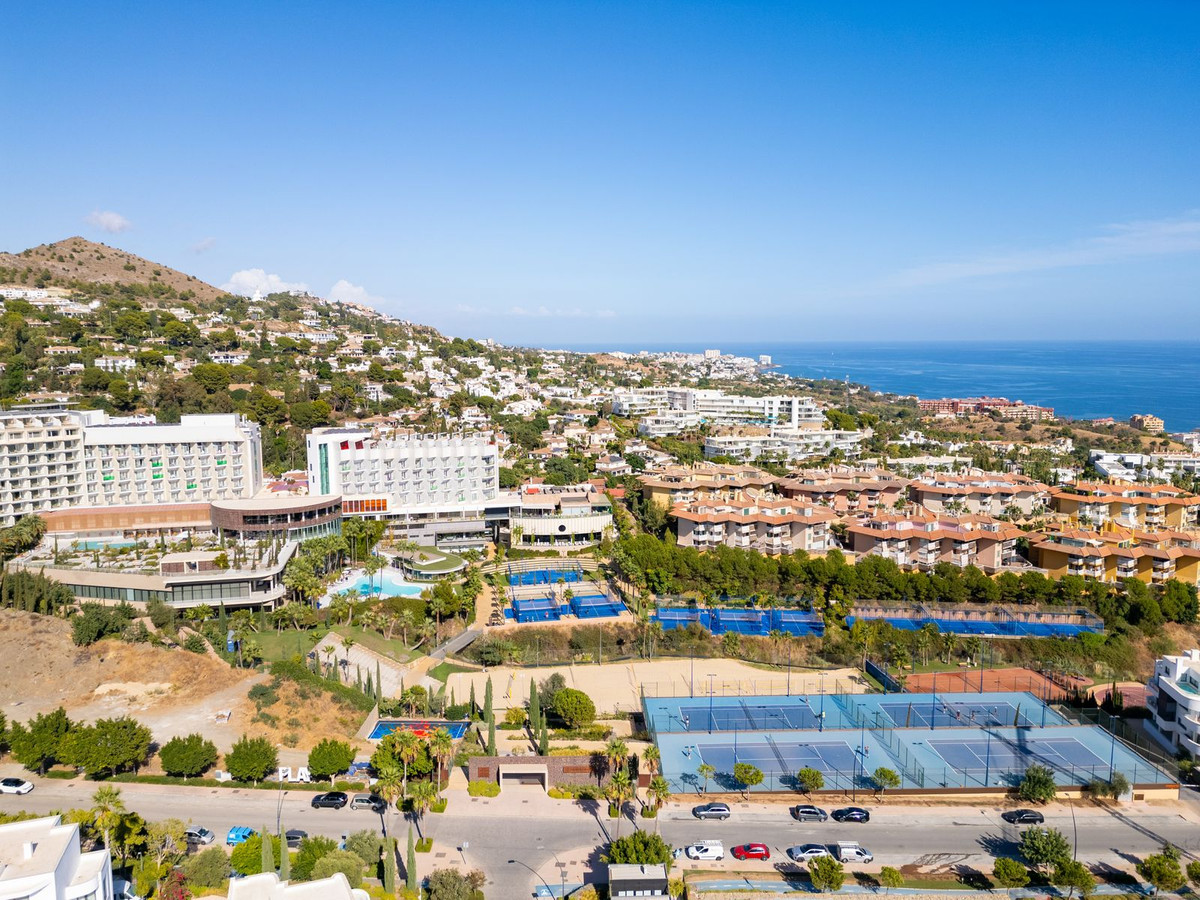 Te koop Middle Floor Apartment Costa Del Sol Fuengirola € 825.000,-