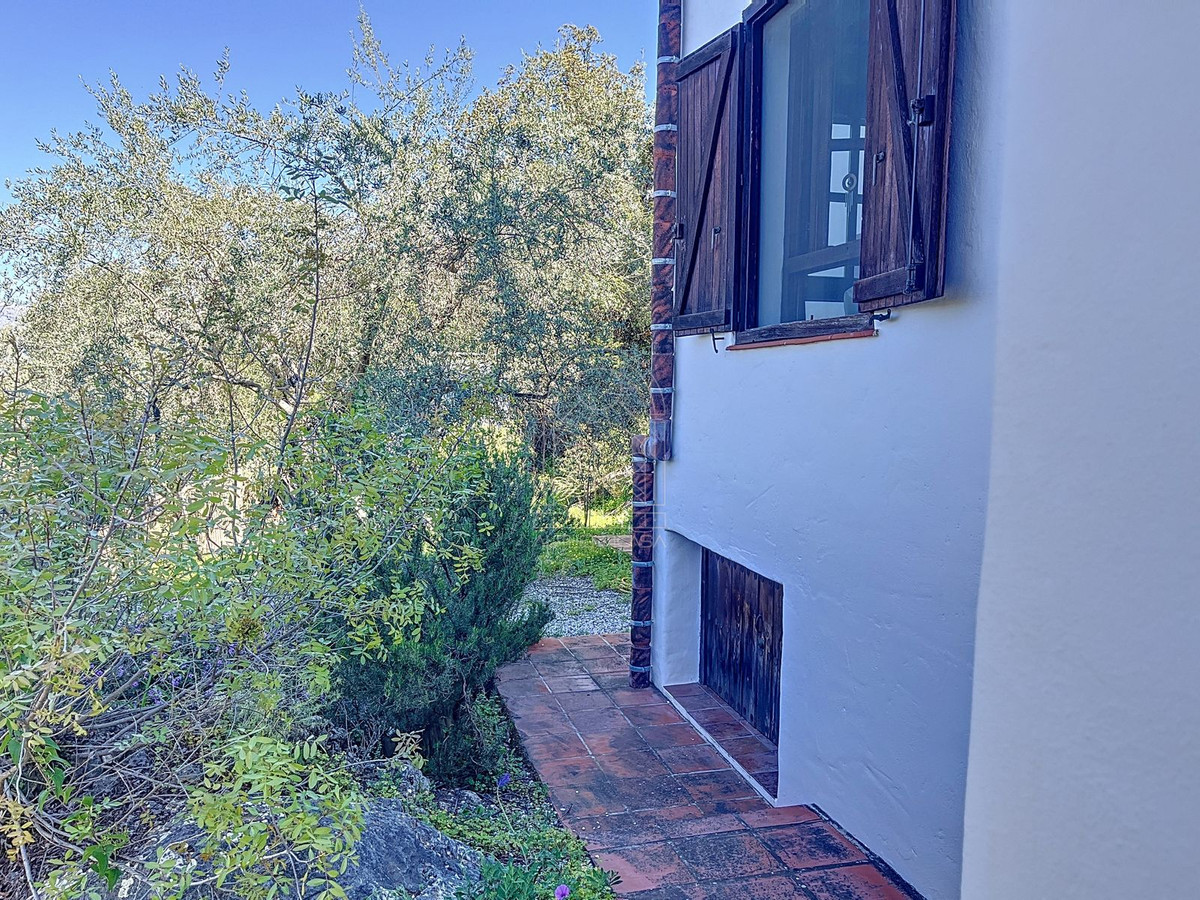 Te koop Finca - Cortijo Costa Del Sol Comares € 324.000,-