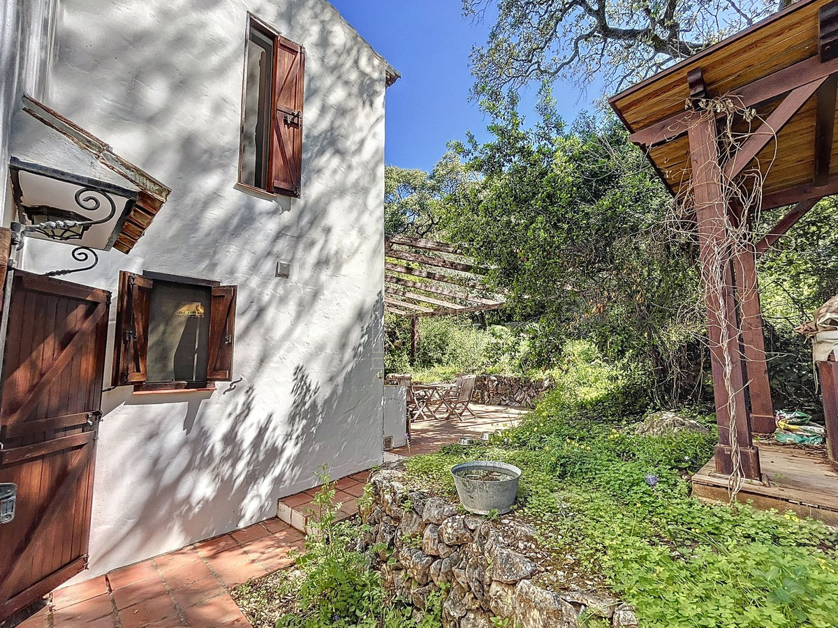 Te koop Finca - Cortijo Costa Del Sol Comares € 324.000,-