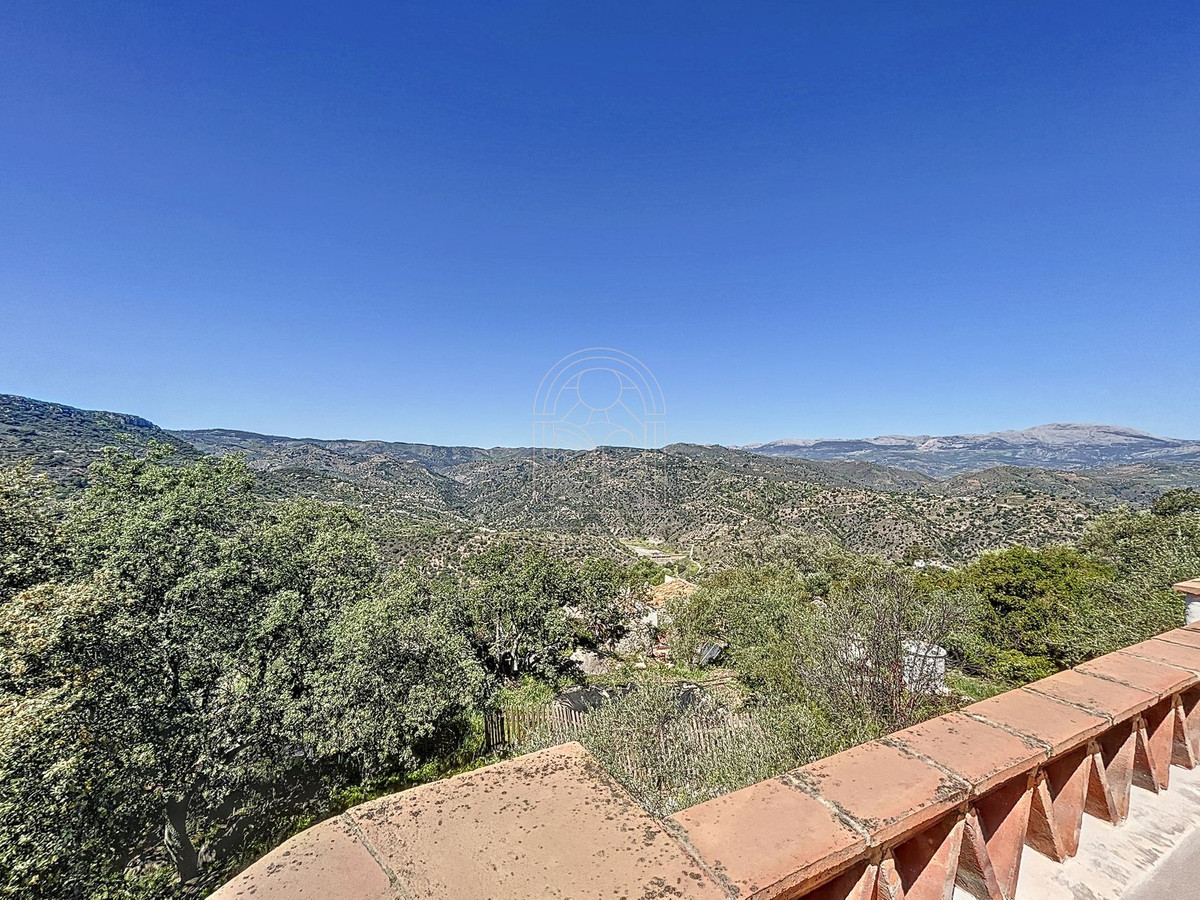 Te koop Finca - Cortijo Costa Del Sol Comares € 324.000,-