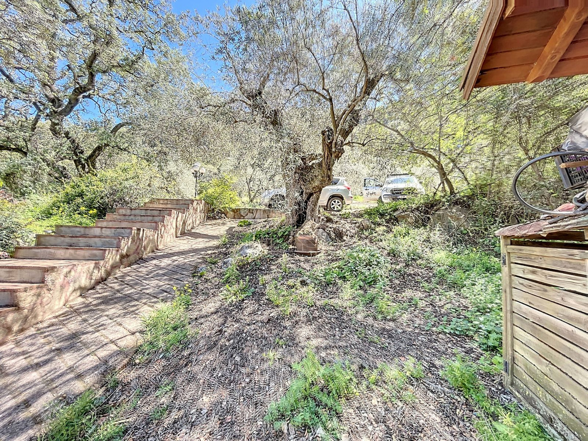 Te koop Finca - Cortijo Costa Del Sol Comares € 324.000,-