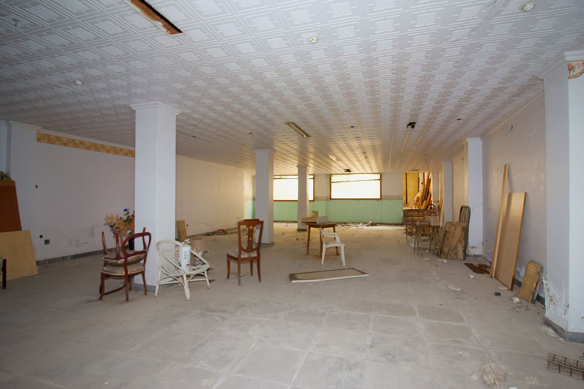 Te koop Ander Costa Del Sol Coín € 750.000,-