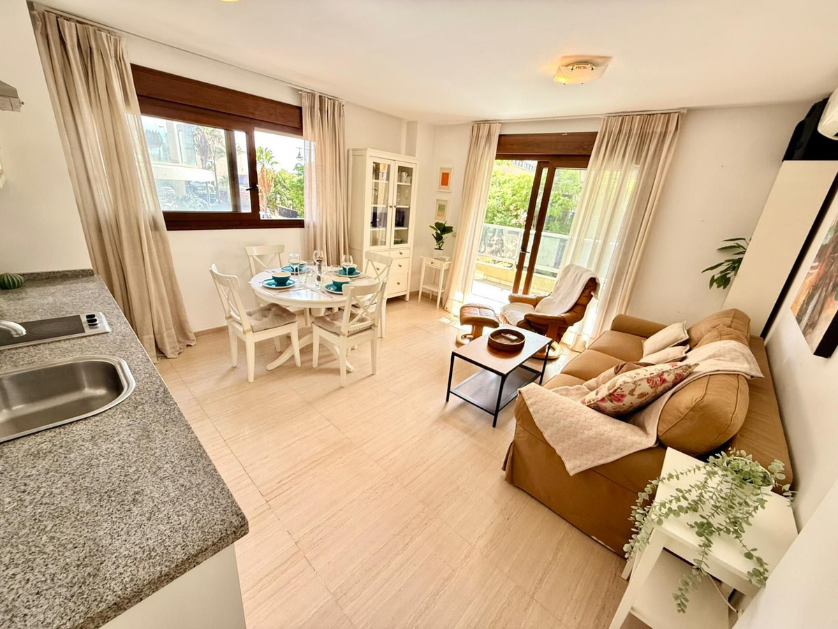 Te koop Middle Floor Apartment Costa Del Sol Fuengirola € 269.000,-