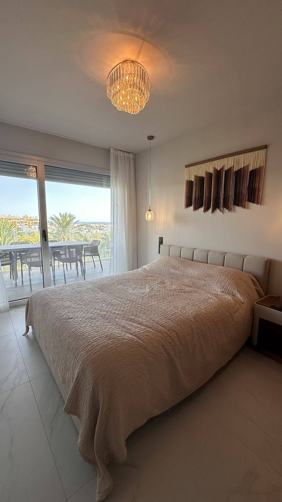 Te koop Middle Floor Apartment Costa Del Sol San Pedro De Alcántara € 1.075.000,-