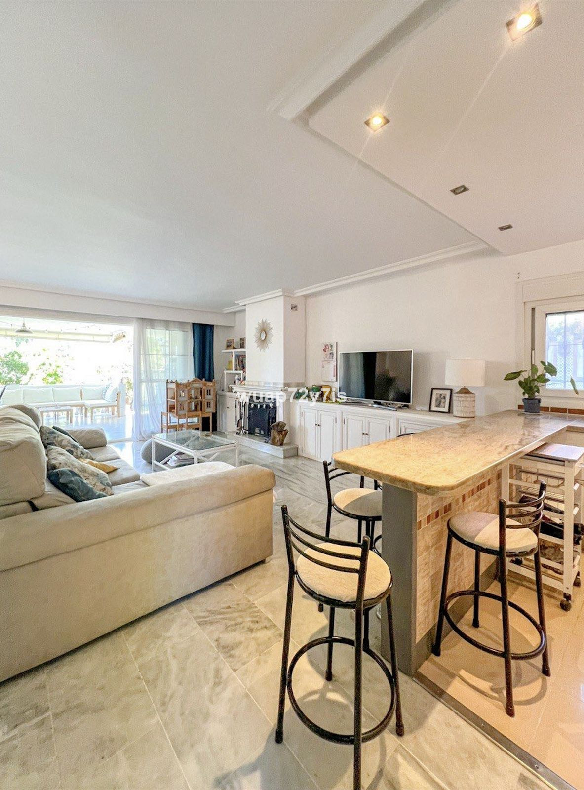 Te koop Herenhuis Costa Del Sol El Paraiso € 675.000,-