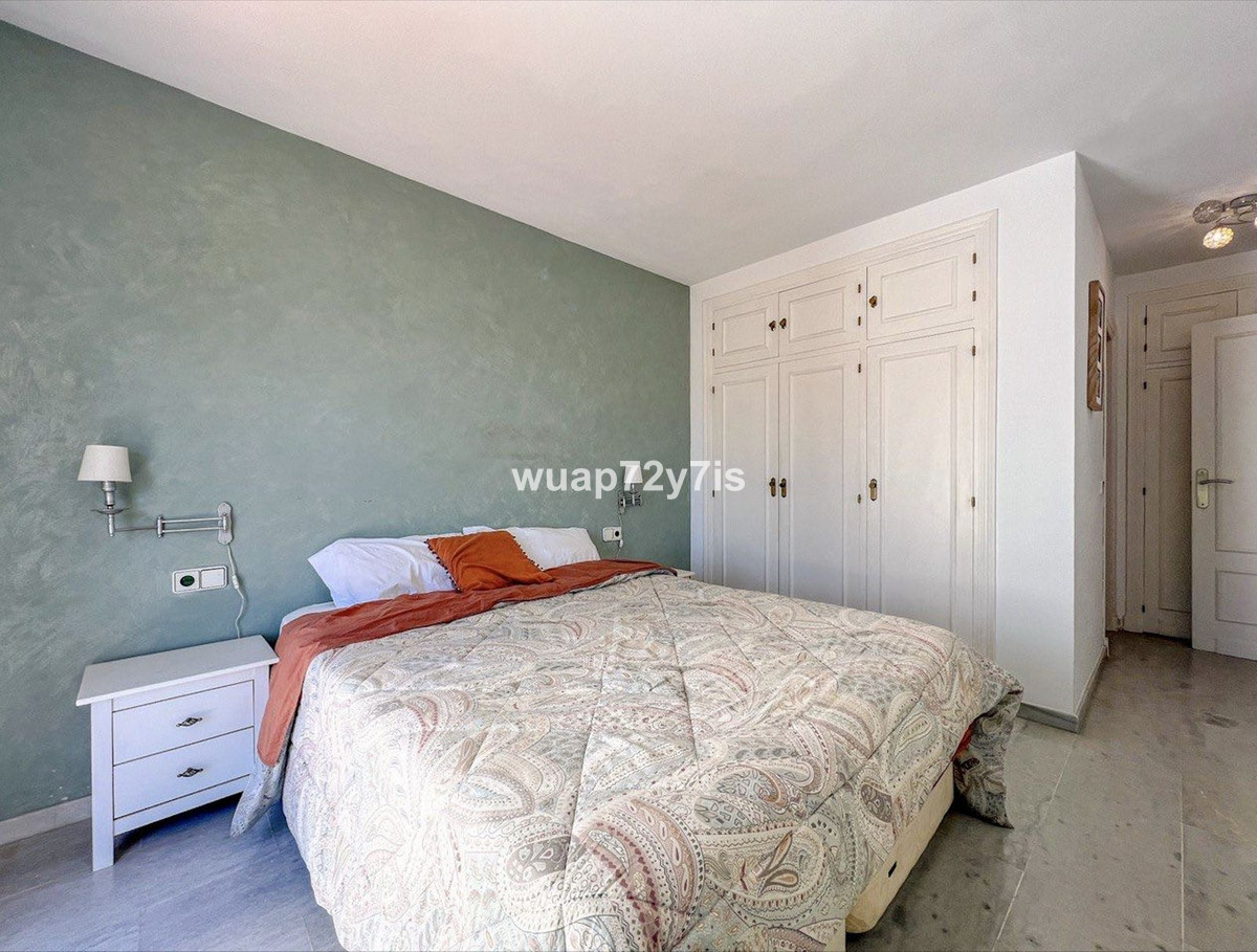 Te koop Herenhuis Costa Del Sol El Paraiso € 675.000,-