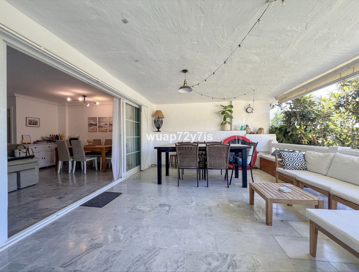 Te koop Herenhuis Costa Del Sol El Paraiso € 675.000,-