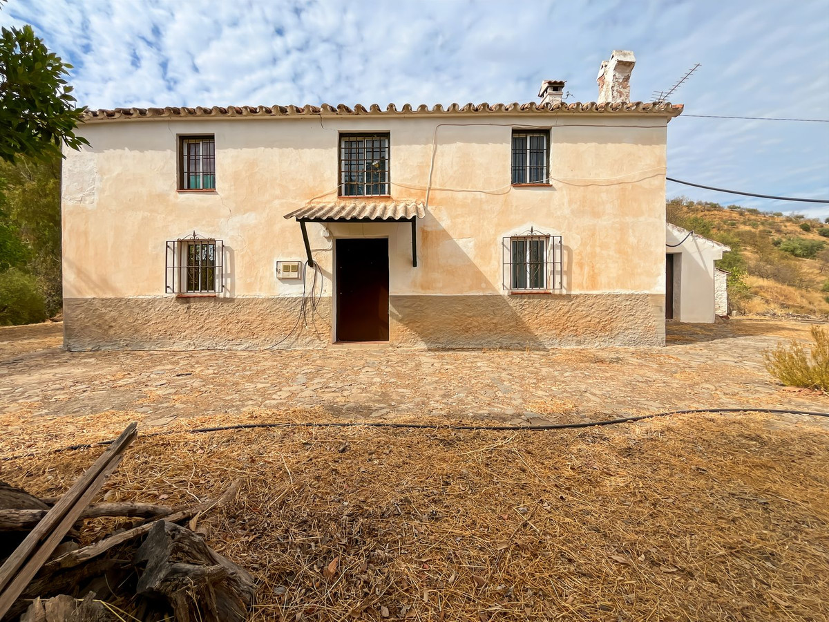 Te koop Finca - Cortijo Costa Del Sol Málaga € 194.500,-
