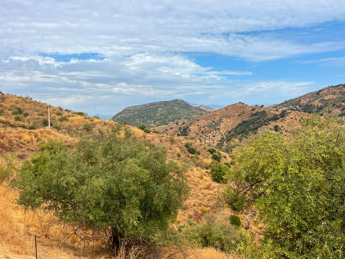 Te koop Finca - Cortijo Costa Del Sol Málaga € 194.500,-