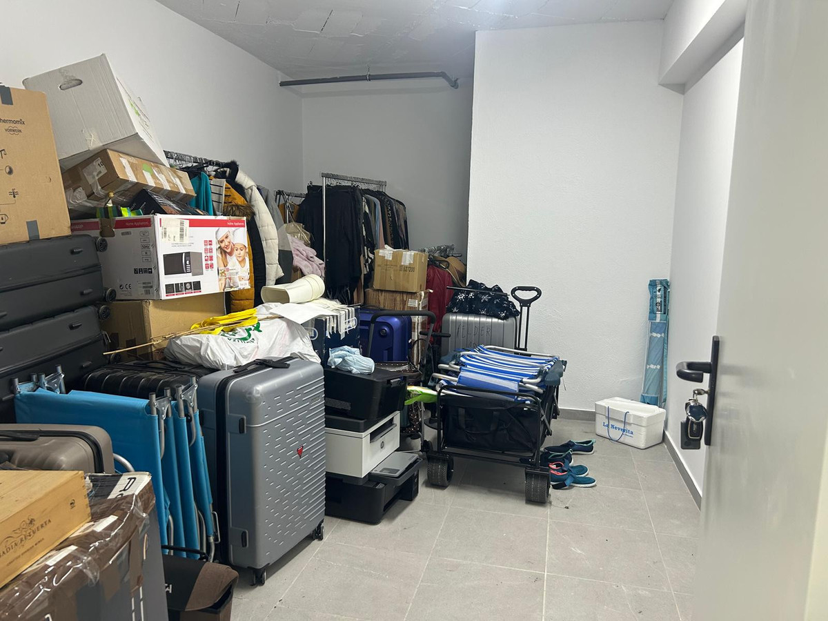 Te koop Middle Floor Apartment Costa Del Sol Estepona € 799.000,-