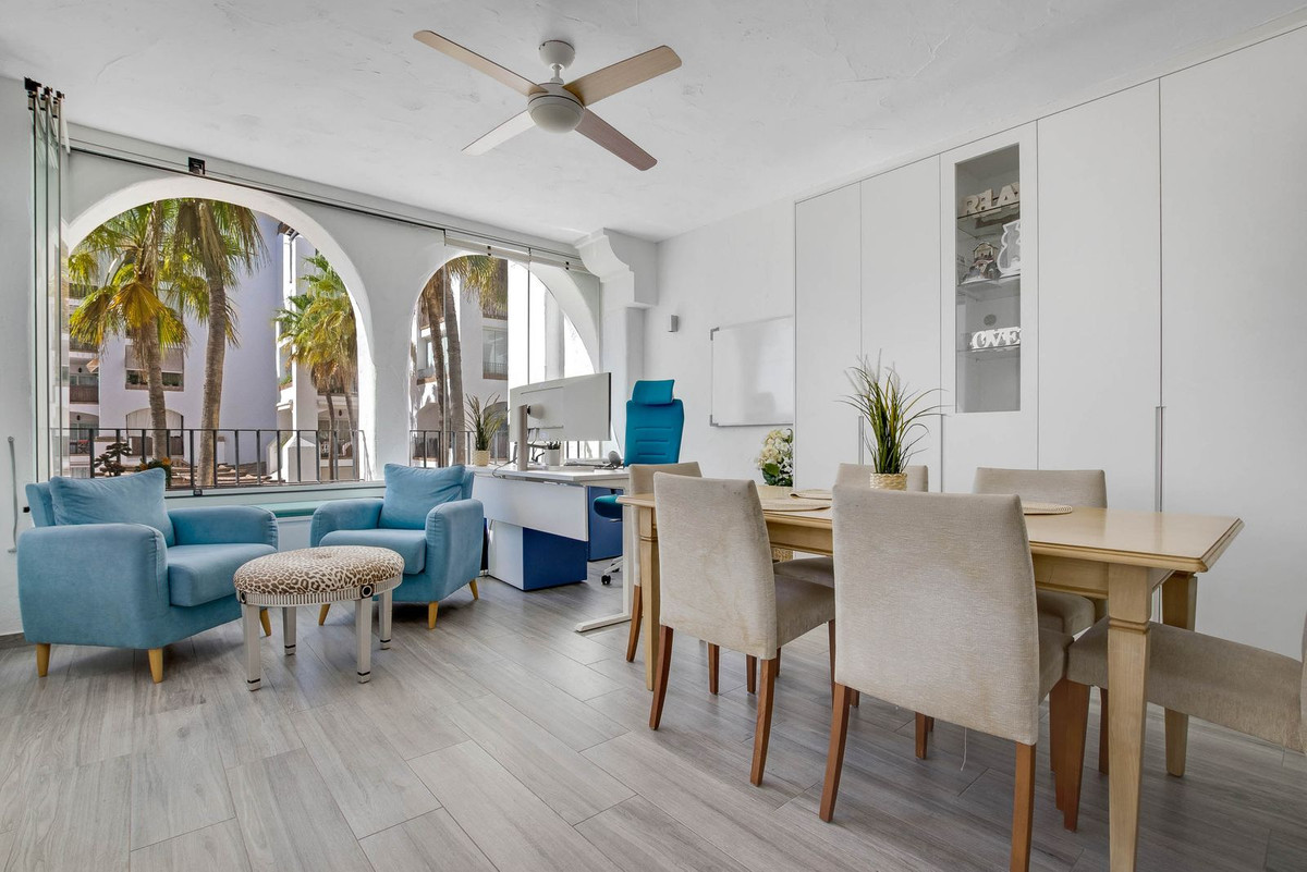 Te koop Middle Floor Apartment Costa Del Sol Torremolinos € 679.000,-