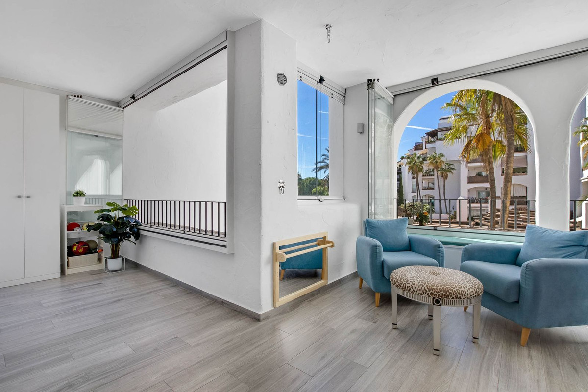 Te koop Middle Floor Apartment Costa Del Sol Torremolinos € 679.000,-