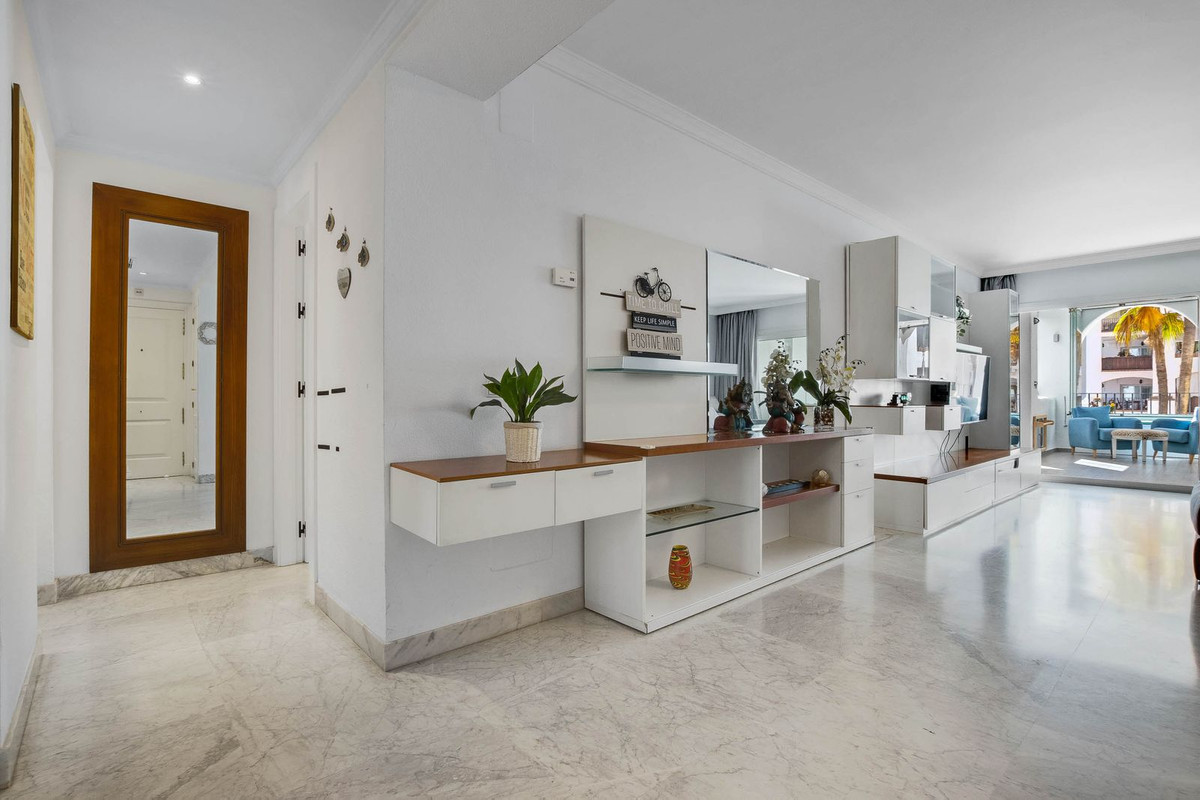 Te koop Middle Floor Apartment Costa Del Sol Torremolinos € 679.000,-