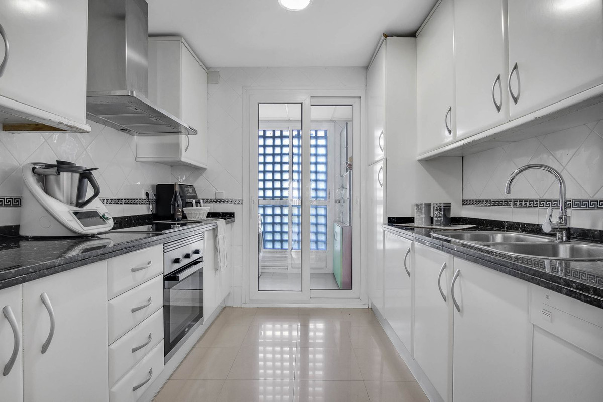 Te koop Middle Floor Apartment Costa Del Sol Torremolinos € 679.000,-