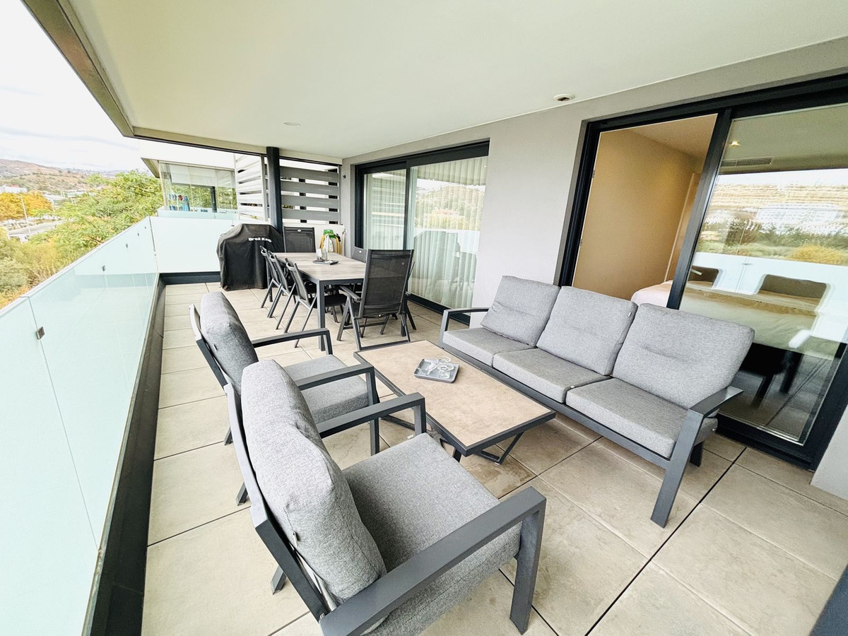 Te koop Middle Floor Apartment Costa Del Sol La Cala De Mijas € 665.000,-