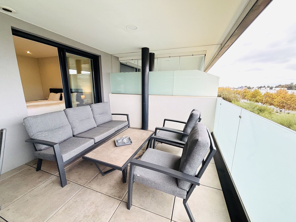 Te koop Middle Floor Apartment Costa Del Sol La Cala De Mijas € 665.000,-