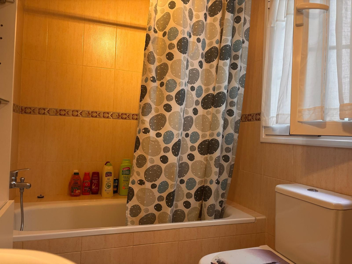 Te koop Middle Floor Apartment Costa Del Sol Ojén € 230.000,-