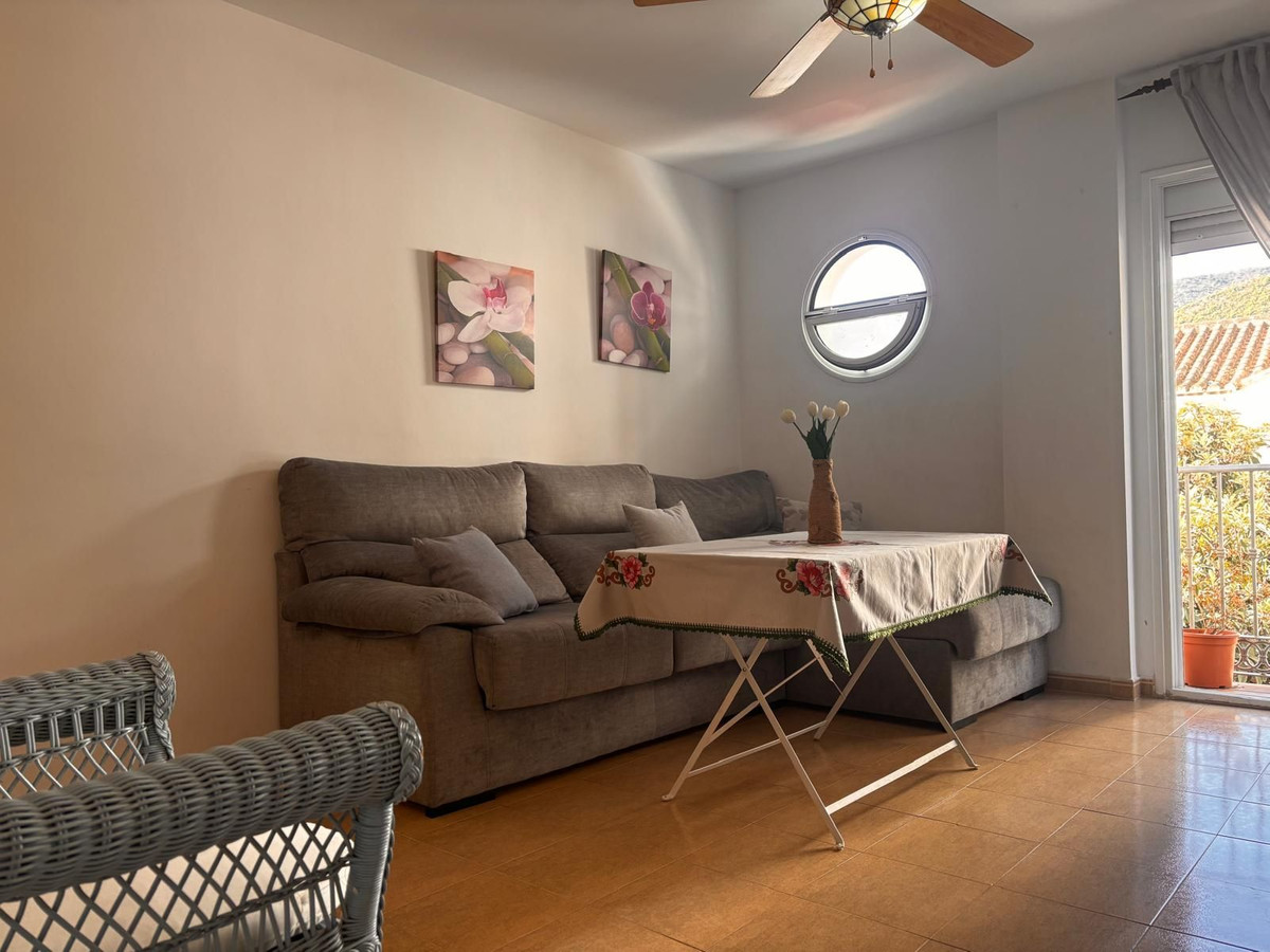 Te koop Middle Floor Apartment Costa Del Sol Ojén € 230.000,-