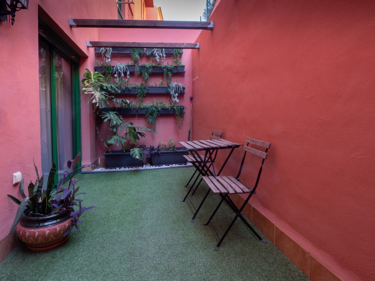 Te koop Middle Floor Apartment Costa Del Sol Torreblanca € 314.000,-