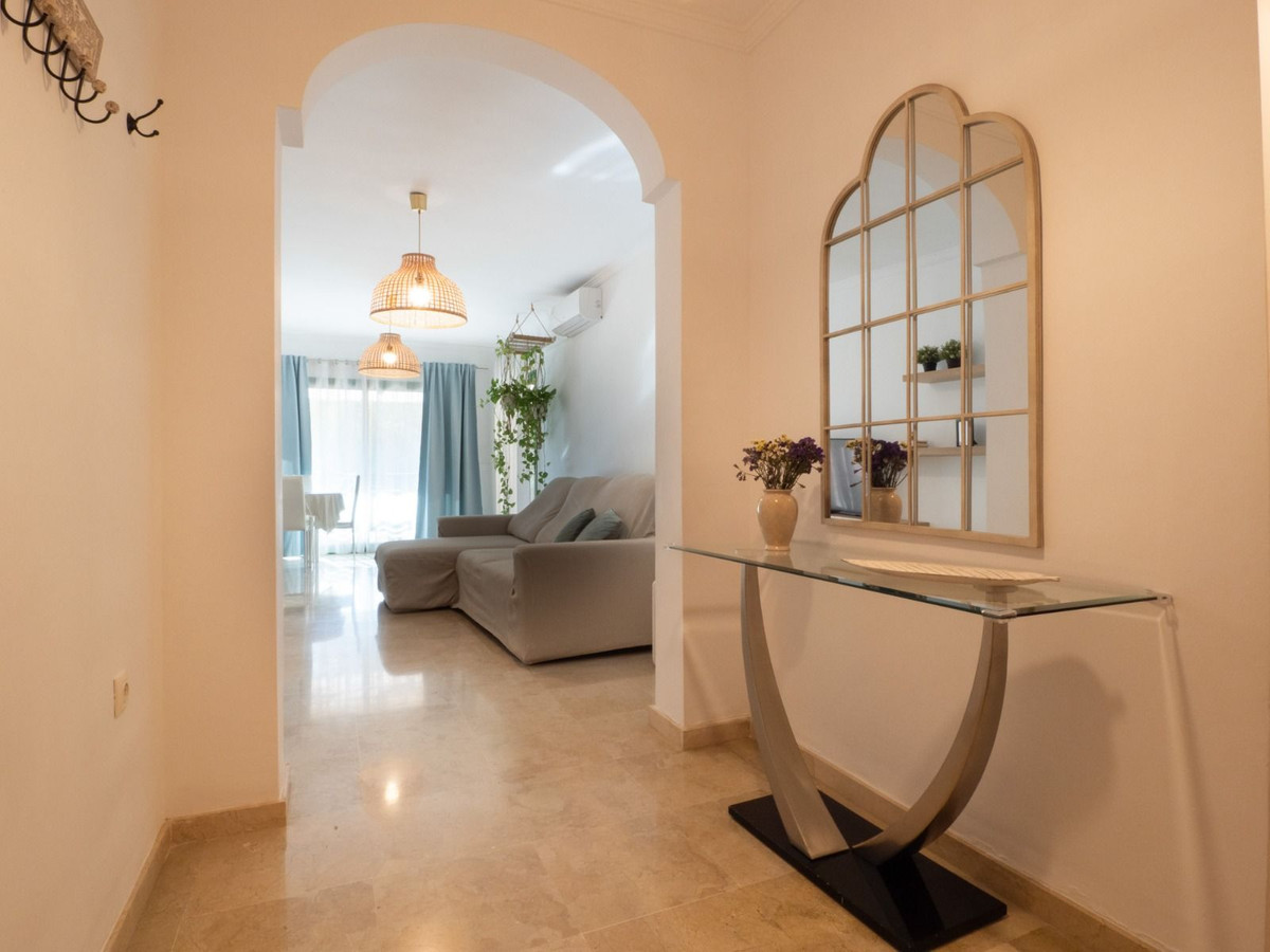 Te koop Middle Floor Apartment Costa Del Sol Torreblanca € 314.000,-