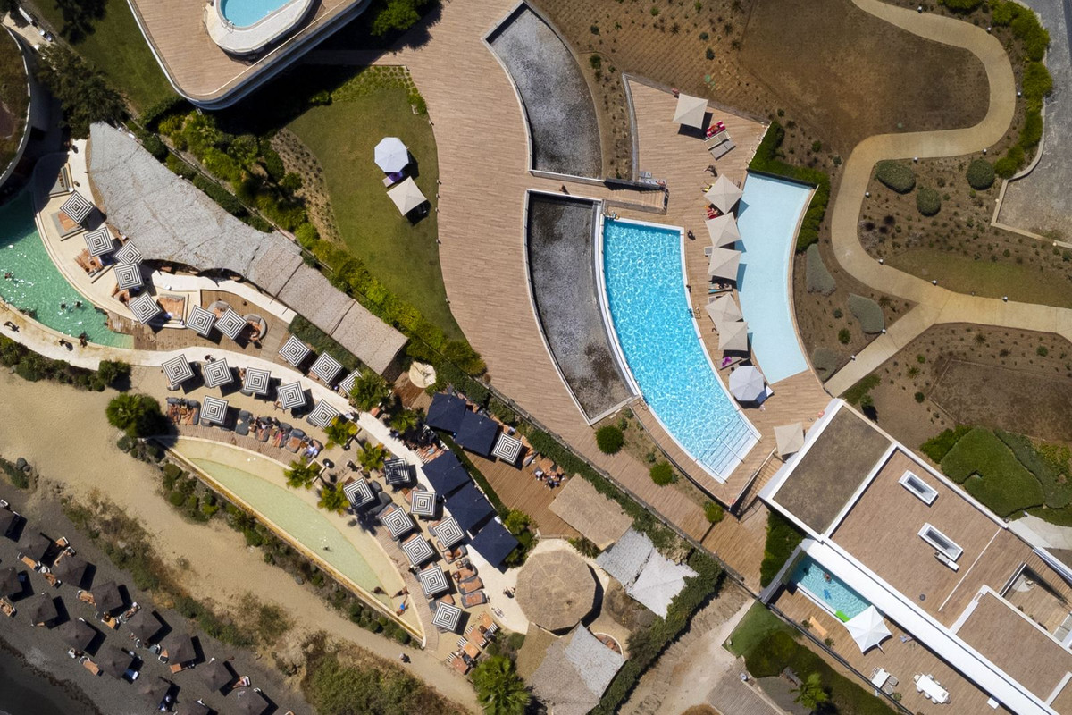 Te koop Middle Floor Apartment Costa Del Sol Estepona € 1.700.000,-