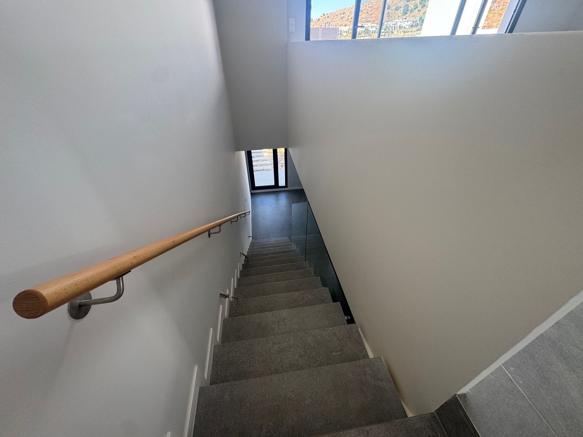 Te koop Herenhuis Costa Del Sol Riviera Del Sol € 635.000,-