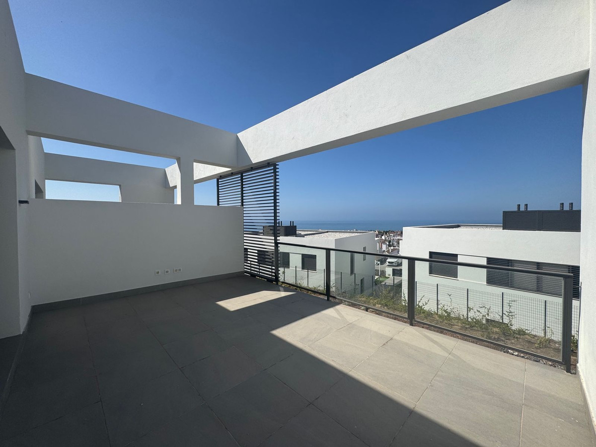 Te koop Herenhuis Costa Del Sol Riviera Del Sol € 635.000,-