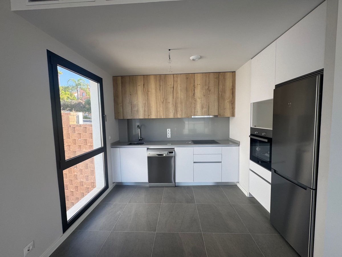 Te koop Herenhuis Costa Del Sol Riviera Del Sol € 635.000,-