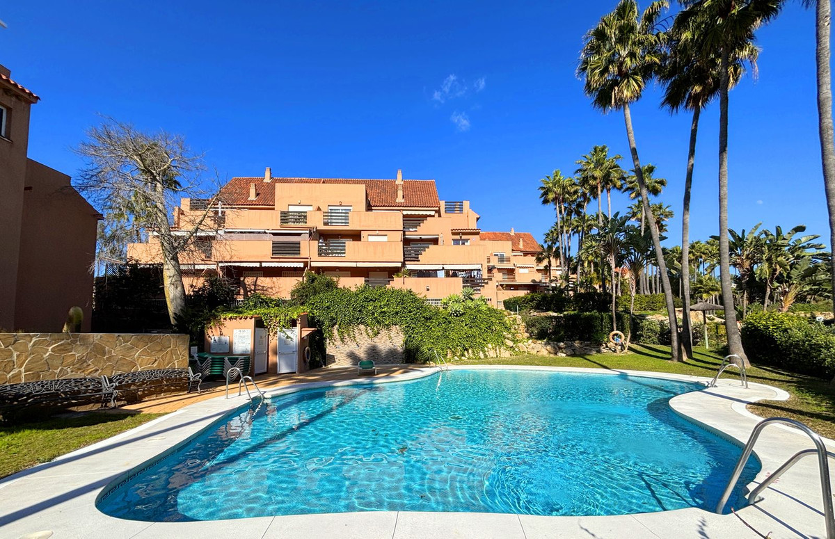 Te koop Penthouse Duplex Costa Del Sol Casares Playa € 349.000,-