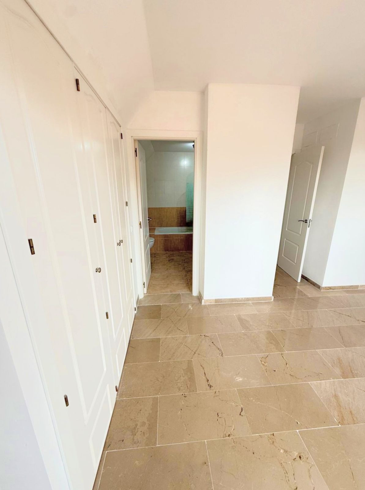 Te koop Penthouse Duplex Costa Del Sol Casares Playa € 349.000,-