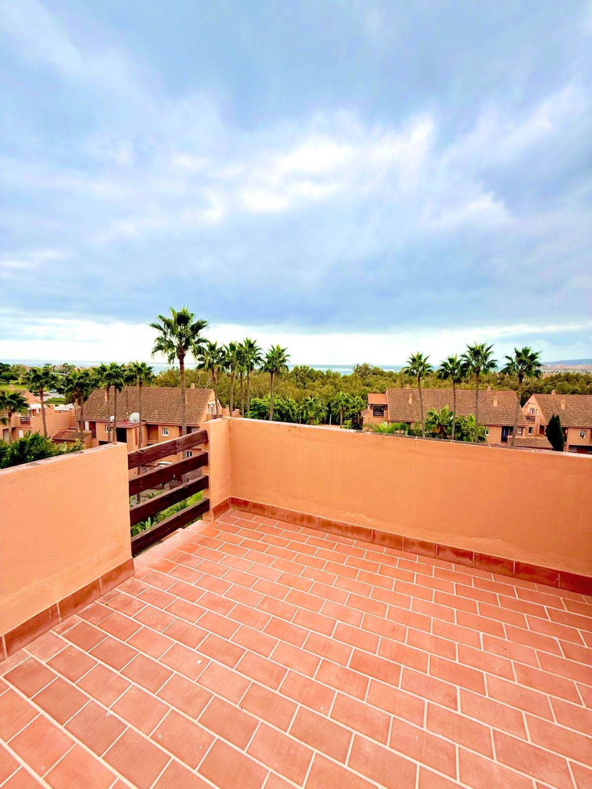 Te koop Penthouse Duplex Costa Del Sol Casares Playa € 349.000,-