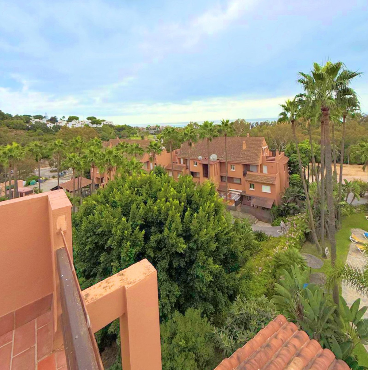 Te koop Penthouse Duplex Costa Del Sol Casares Playa € 349.000,-