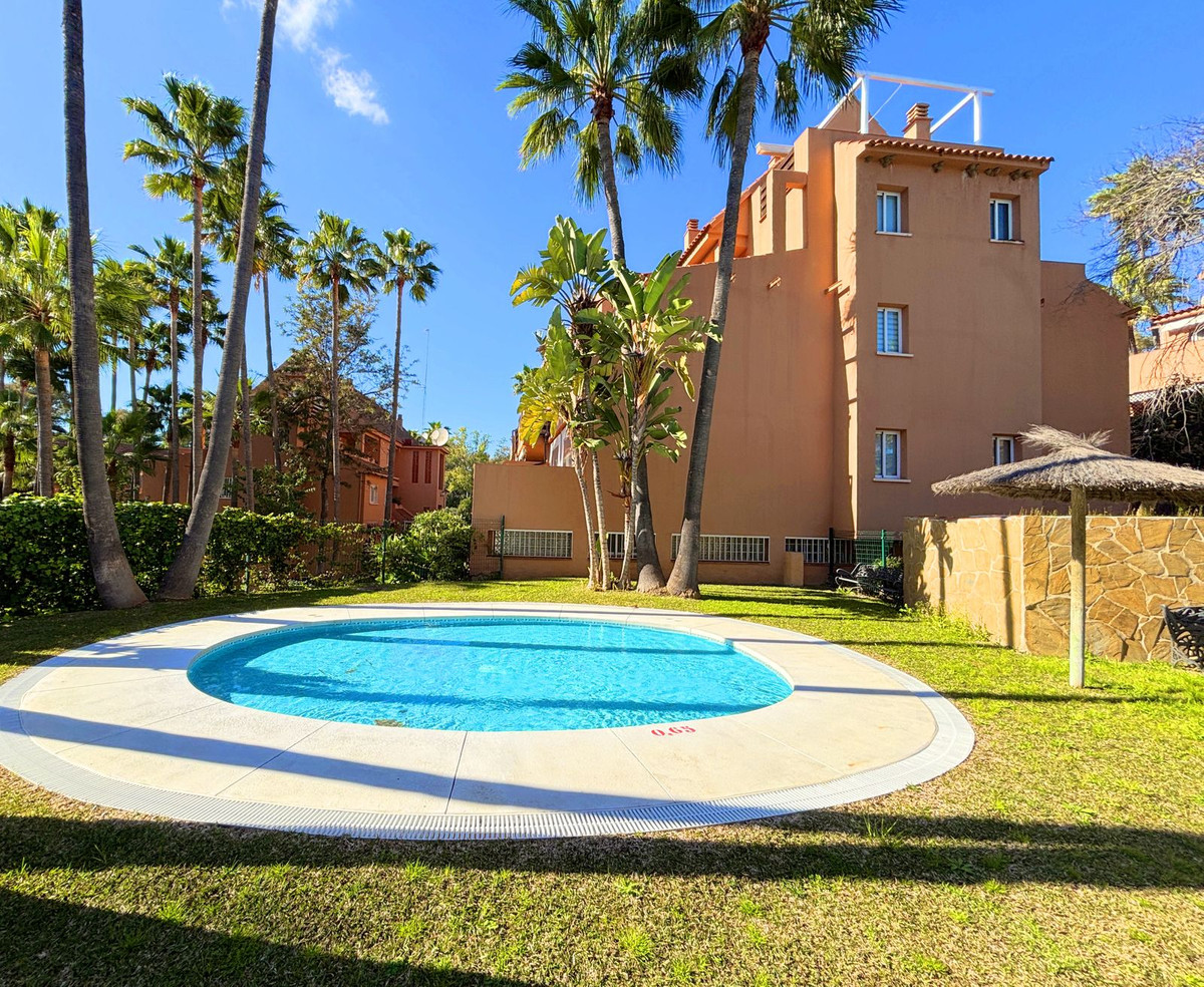 Te koop Penthouse Duplex Costa Del Sol Casares Playa € 349.000,-