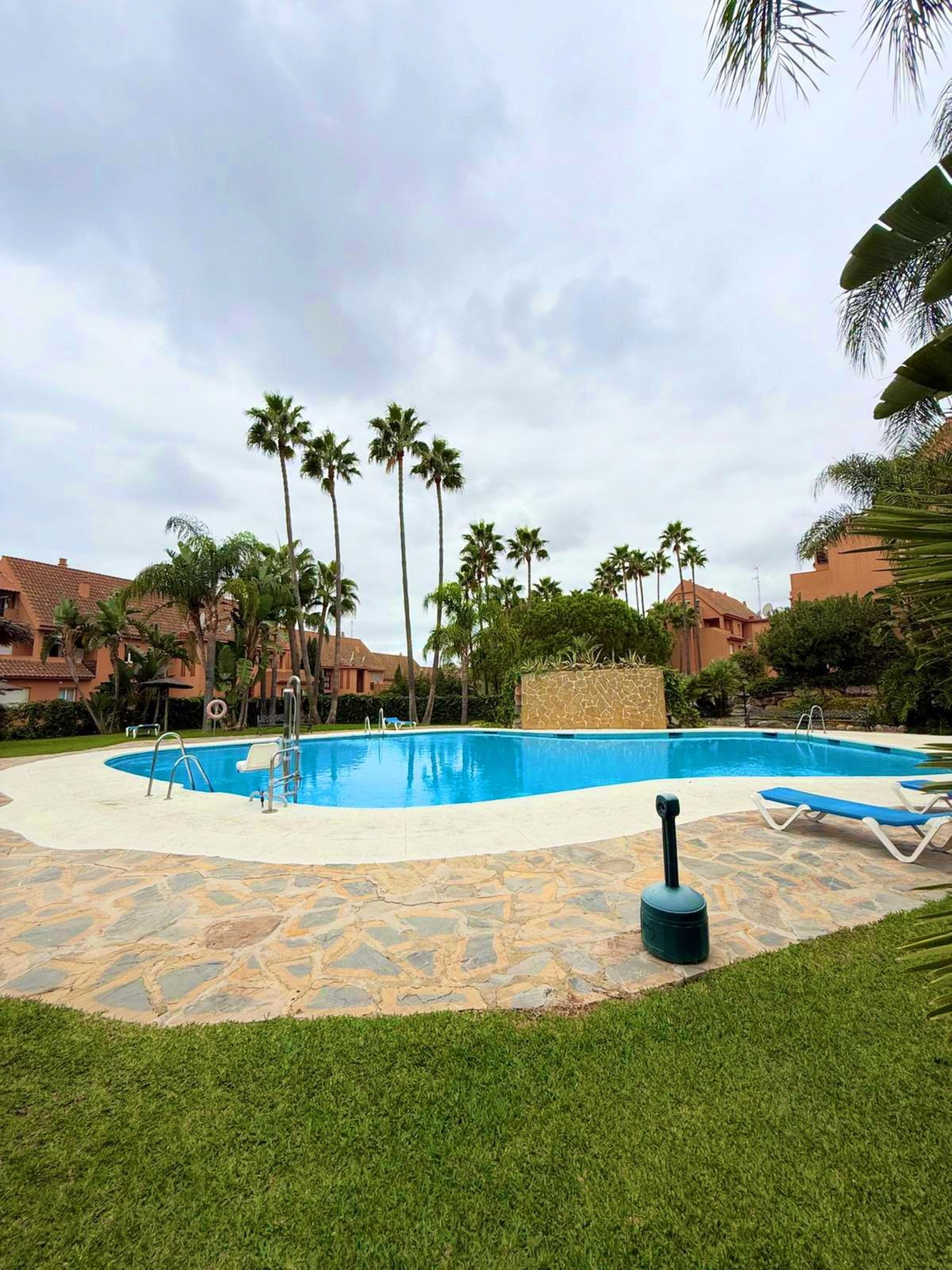 Te koop Penthouse Duplex Costa Del Sol Casares Playa € 349.000,-