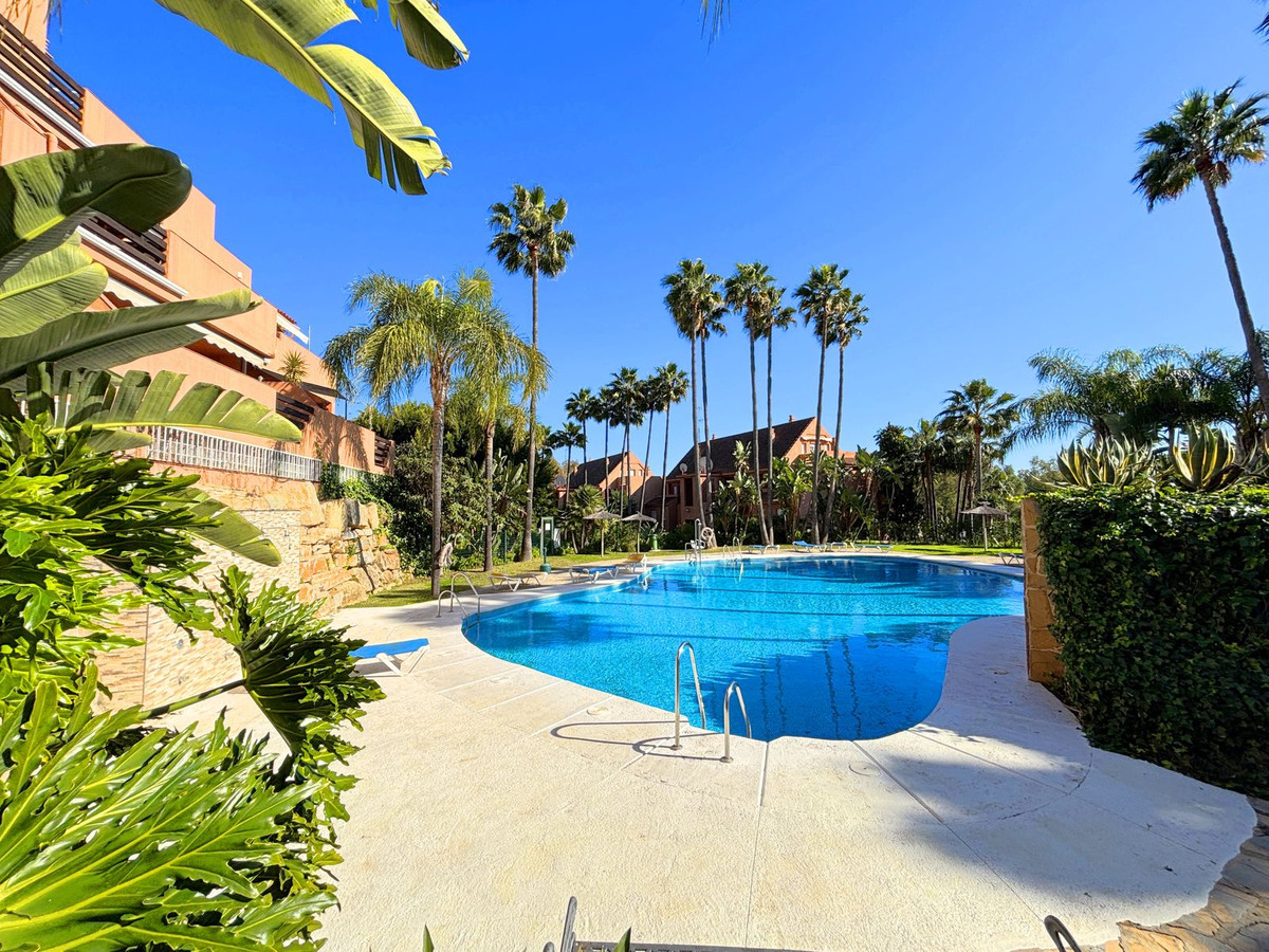 Te koop Penthouse Duplex Costa Del Sol Casares Playa € 349.000,-