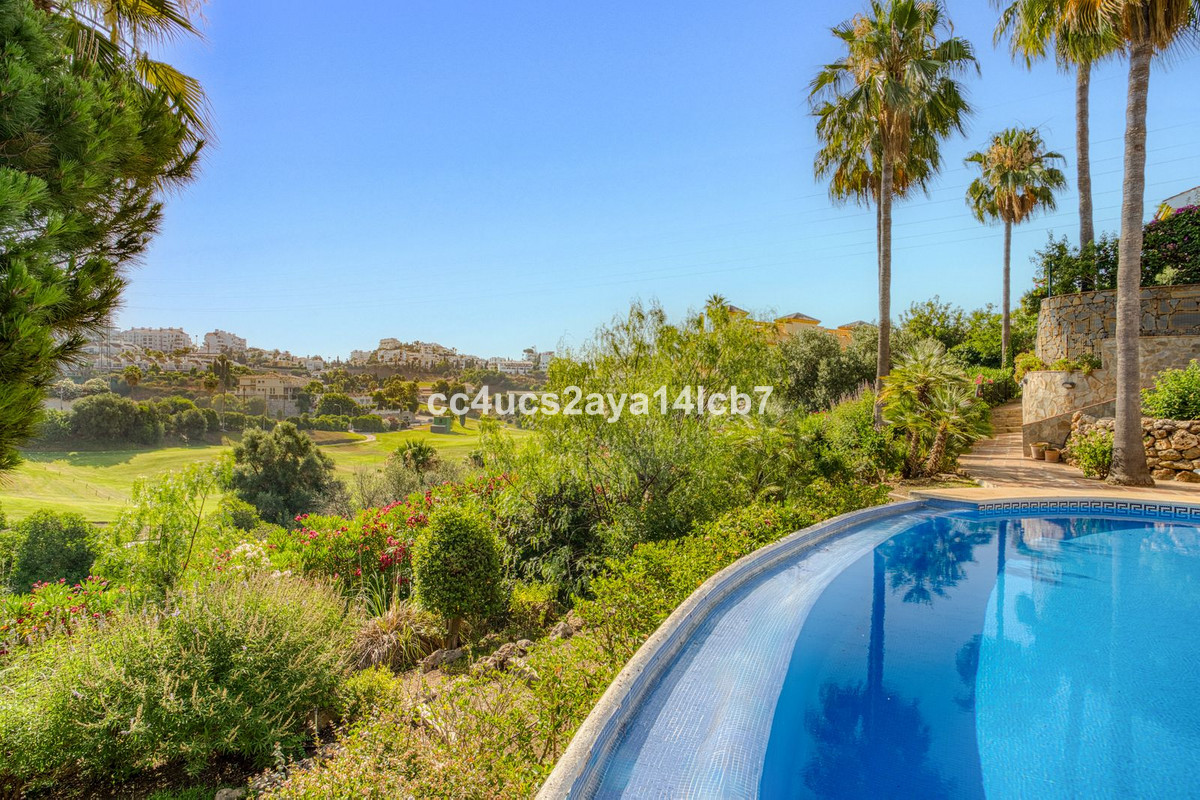Te koop Half vrijstaand huis Costa Del Sol Riviera Del Sol € 539.000,-