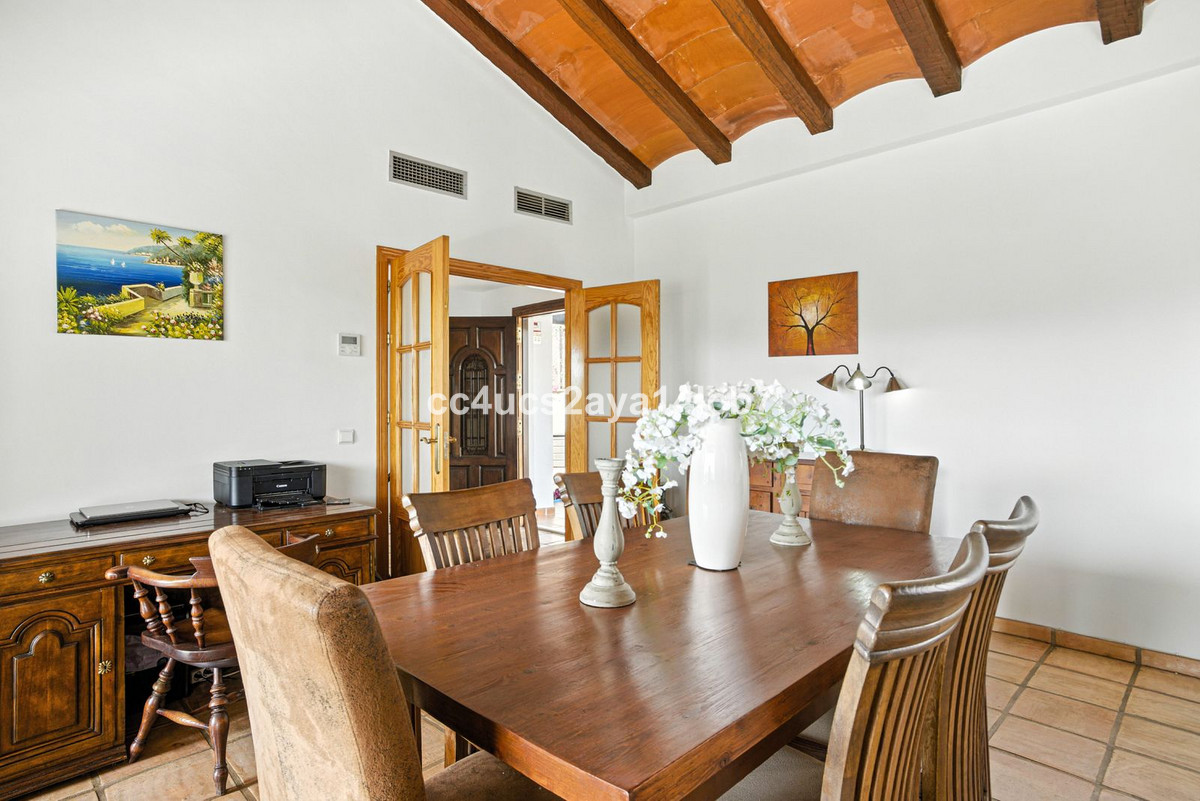 Te koop Half vrijstaand huis Costa Del Sol Riviera Del Sol € 539.000,-