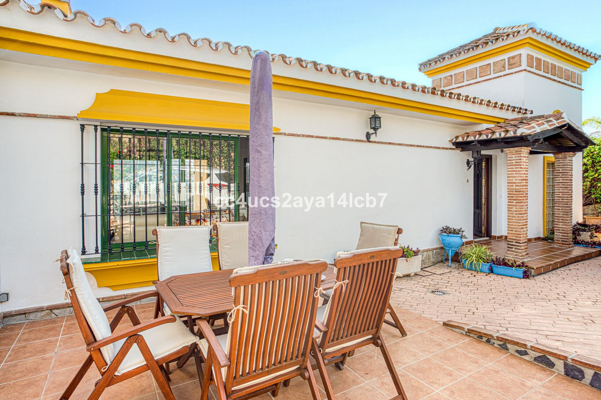 Te koop Half vrijstaand huis Costa Del Sol Riviera Del Sol € 539.000,-