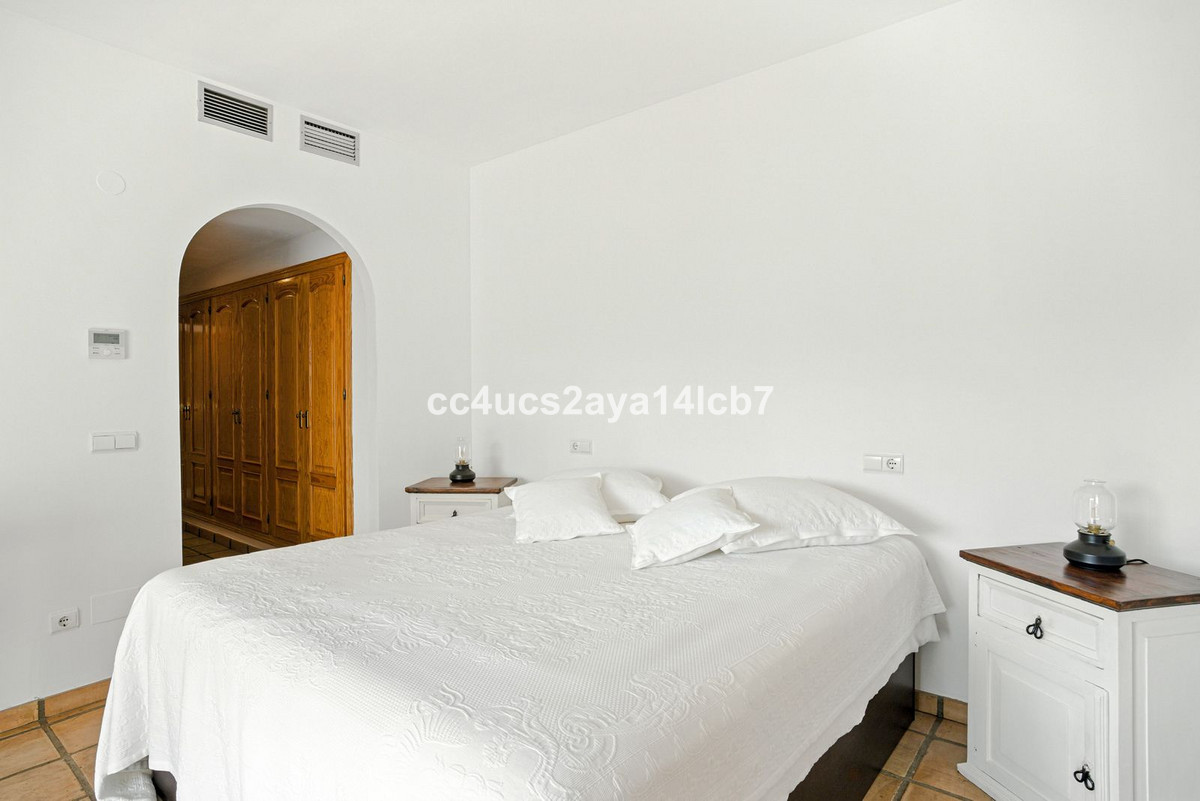 Te koop Half vrijstaand huis Costa Del Sol Riviera Del Sol € 539.000,-