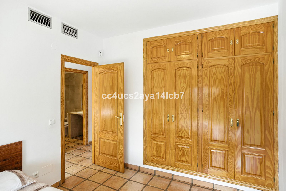 Te koop Half vrijstaand huis Costa Del Sol Riviera Del Sol € 539.000,-