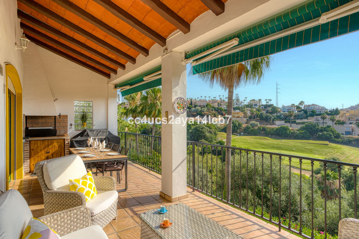 Te koop Half vrijstaand huis Costa Del Sol Riviera Del Sol € 539.000,-