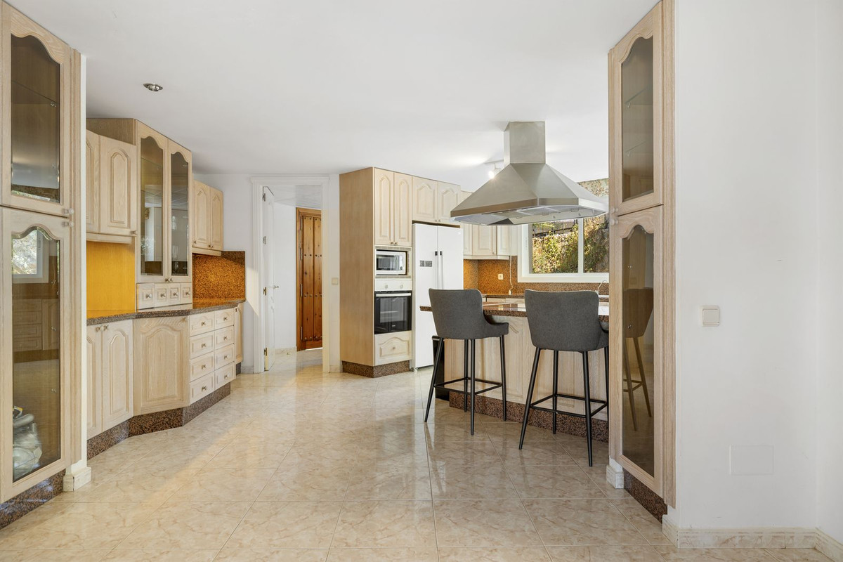 Te koop Vrijstaande Villa Costa Del Sol Hacienda Las Chapas € 1.995.000,-