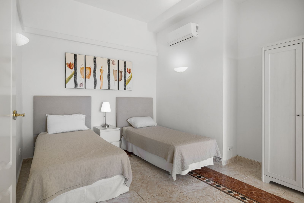 Te koop Vrijstaande Villa Costa Del Sol Hacienda Las Chapas € 1.995.000,-