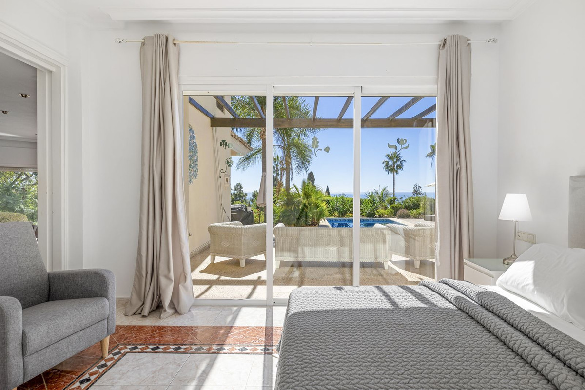 Te koop Vrijstaande Villa Costa Del Sol Hacienda Las Chapas € 1.995.000,-